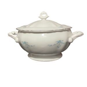 Chodziez Blue Floral Scalloped Covered Soup Tureen Poland Platinum Accent